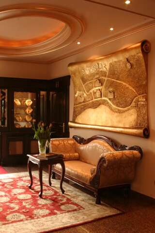 Виллы Willa Nestor Курник-1