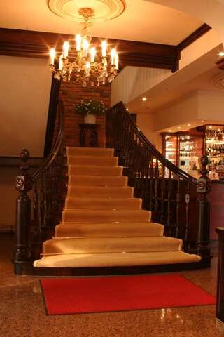 Виллы Willa Nestor Курник-3