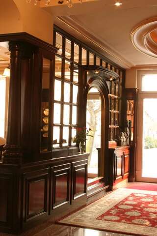 Виллы Willa Nestor Курник-6